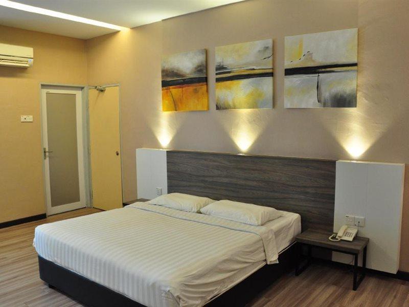 Frazel Inn Hotel Parit Buntar Bagian luar foto