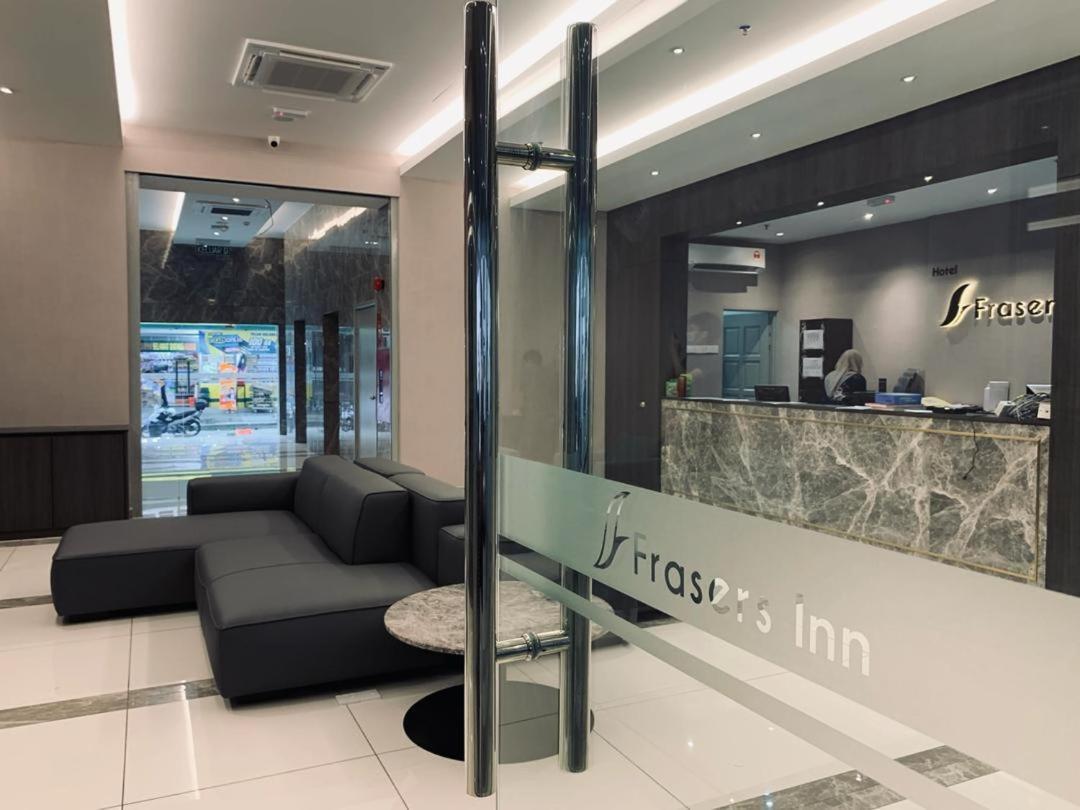 Frazel Inn Hotel Parit Buntar Bagian luar foto