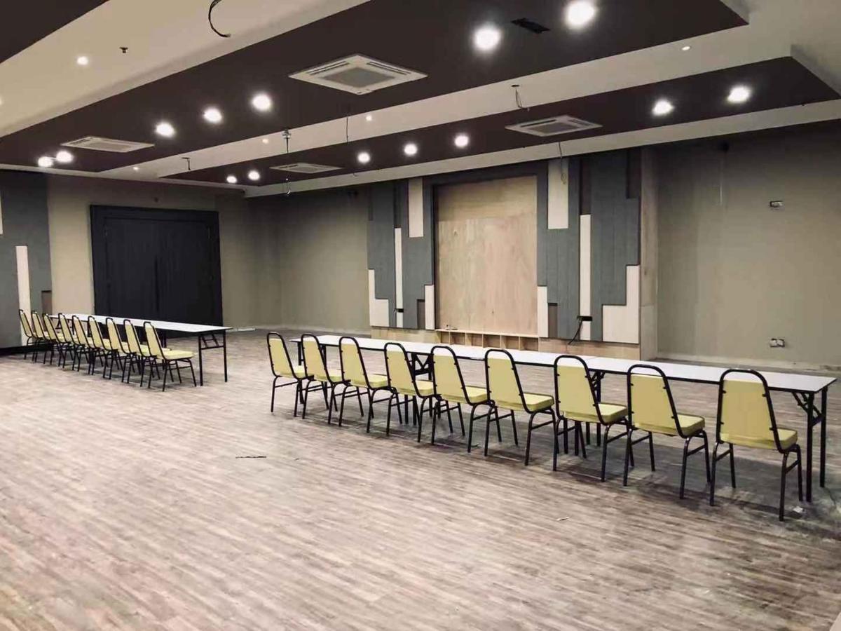 Frazel Inn Hotel Parit Buntar Bagian luar foto